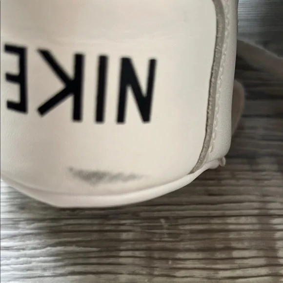 Nike Blazer High-Top Sneakers  sizes 7.5 - Picture 7 of 8